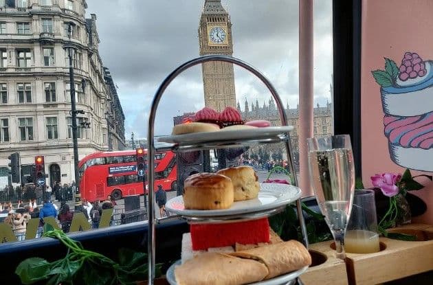 London Afternoon Tea Bus con tour panoramico