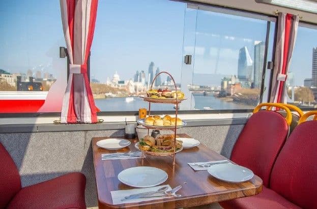 London Afternoon Tea Bus com Tour Panorâmico