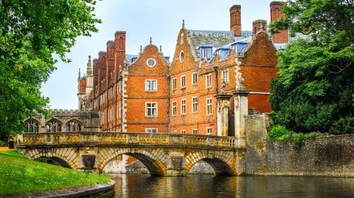 London Oxford University + Bridge of Sighs + Christ Church College + Churchill Manor one-day tour