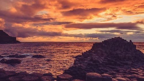 Dublin: Giant's Causeway, Dark Hedges & Titanic Guided Tour Day Tours