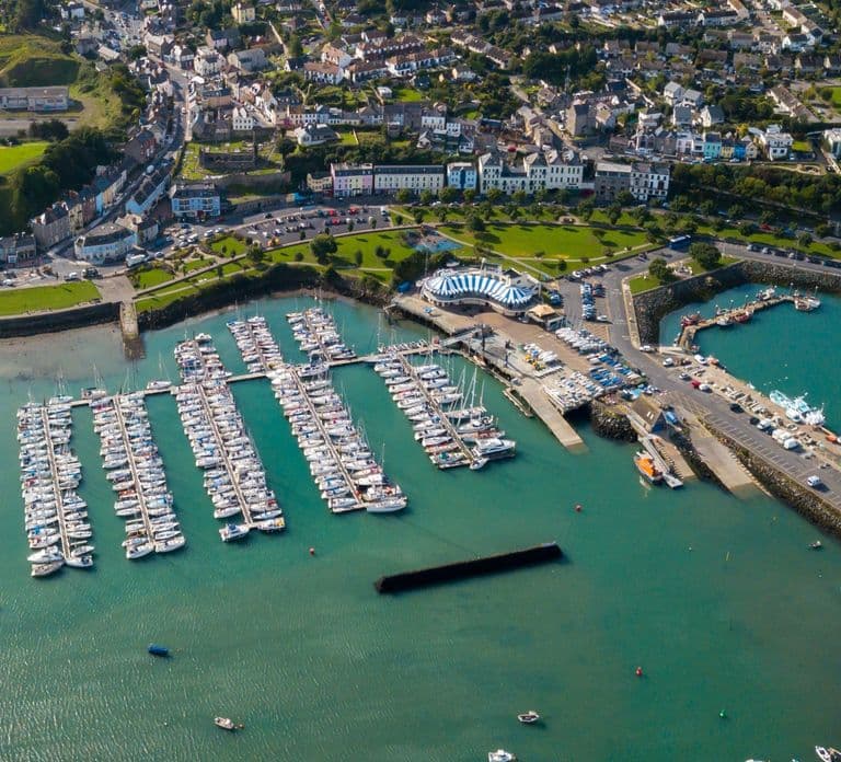 Escursione guidata di mezza giornata da Dublino a Howth in auto o traghetto