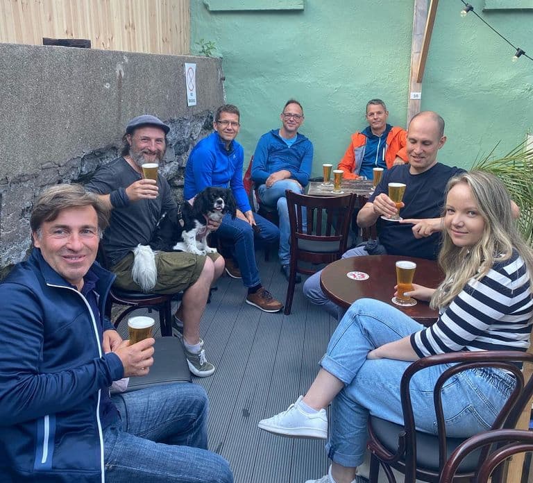 Dublin: Caminhada Costeira em Dublin e Pints & Puppies