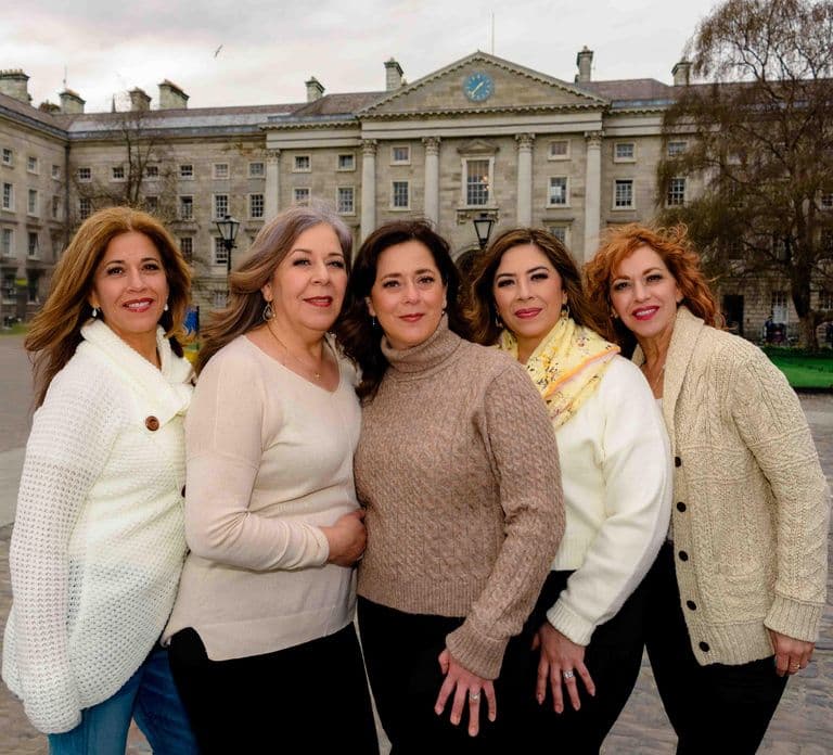 Dublin: Familien-Fotoshooting mit bearbeiteten Fotos
