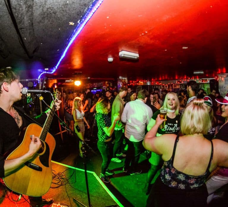Dublín: Generation Pub Crawl