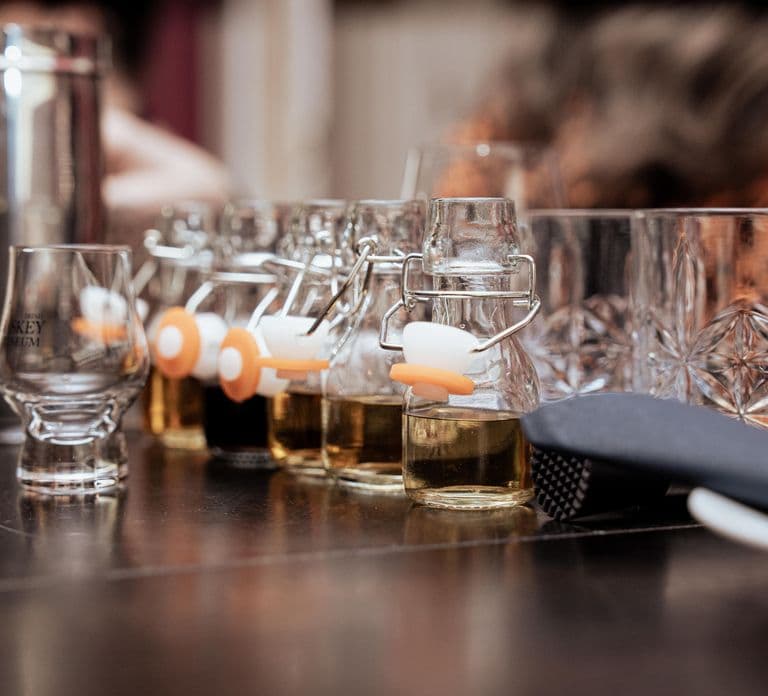 Dublin: Irish Whiskey Museum Whiskey-Cocktail-Masterclass