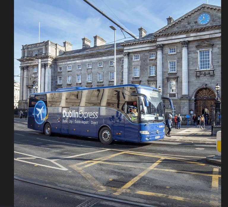 Dublin: One-Way Bus Transfer from/to Dublin Airport