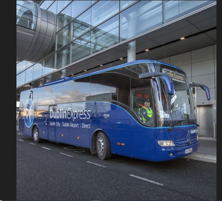 Dublin: One-Way Bus Transfer from/to Dublin Airport