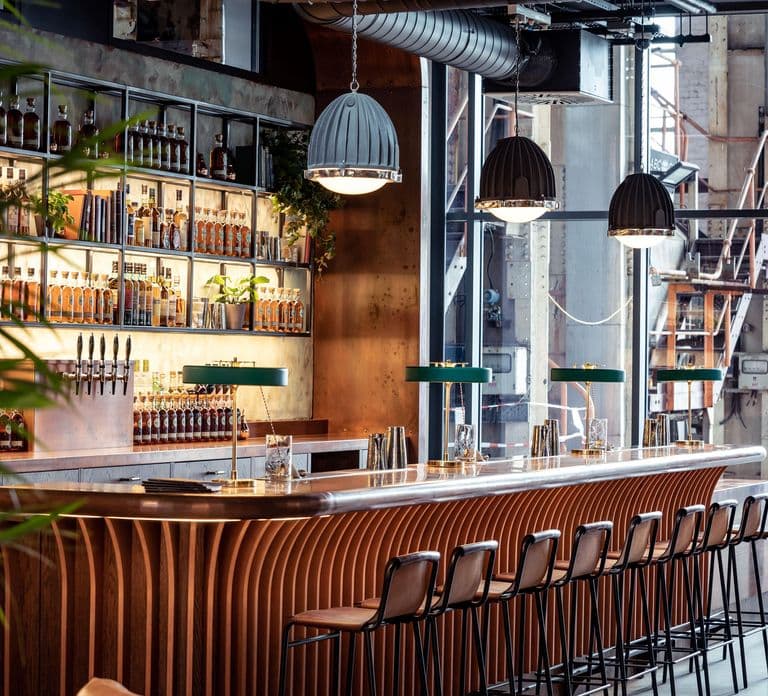 Dublin: Roe and Co Distillery Cocktail Workshop Experience