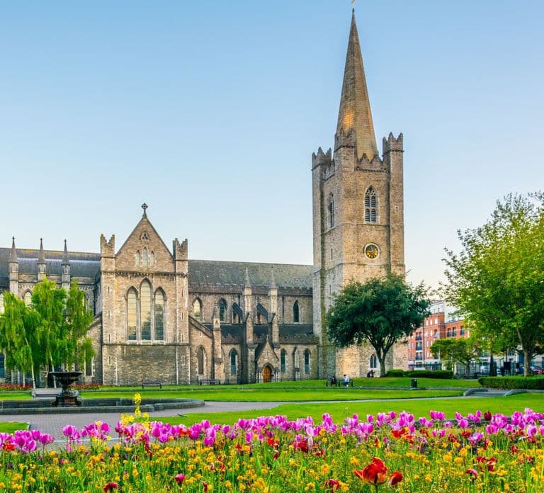 Dubline: Irish Churches and Religion Private Walking Tour
