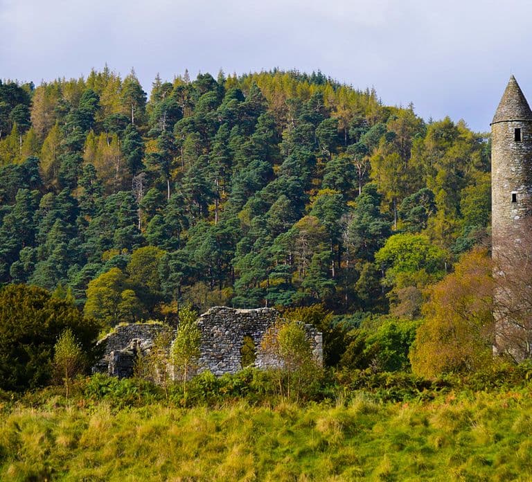 Saindo de Dublin: Excursão de meio dia a Glendalough e Wicklow