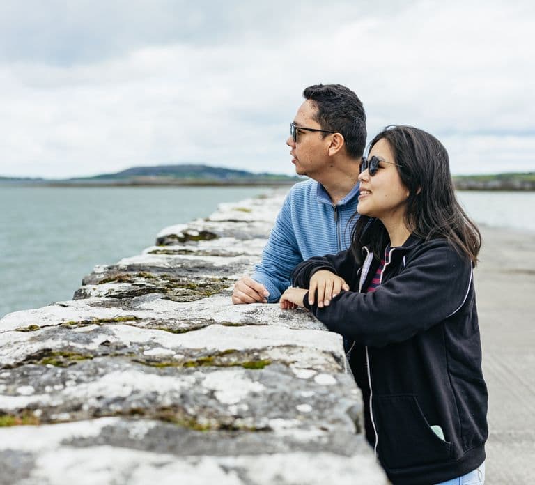 Vanuit Galway: Dagtrip met gids naar de Cliffs of Moher & Burren