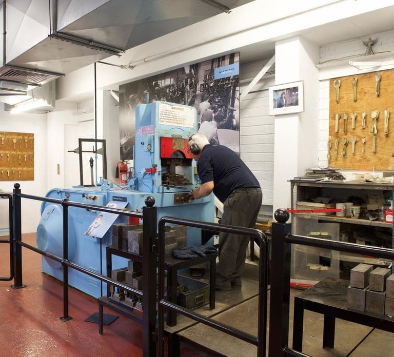 Kildare: Newbridge Craft Tour, Museum of Style Icons (Gratuito)