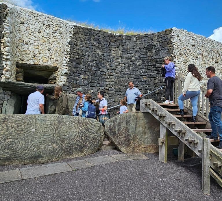Newgrange Passage Tomb & Ancients Irish Sites.