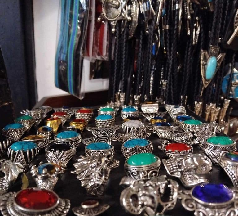The Retro Routes Experience: Dublin's Vintage Shopping Tour