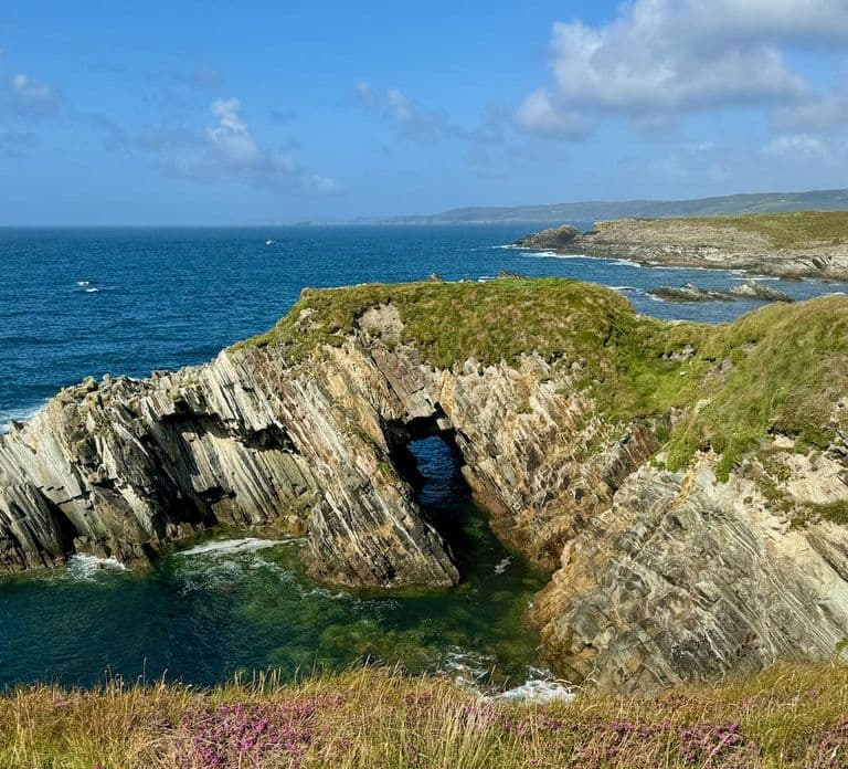 West Cork: Toe Head Klippenwanderung mit Kaffee & Keksen