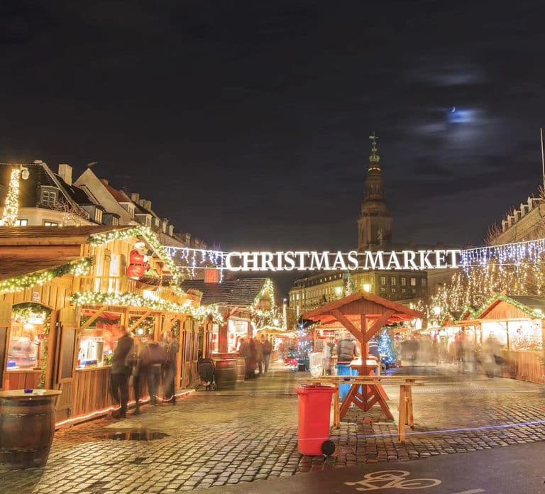 Copenhagen Private Christmas Walking Tour with Gløgg