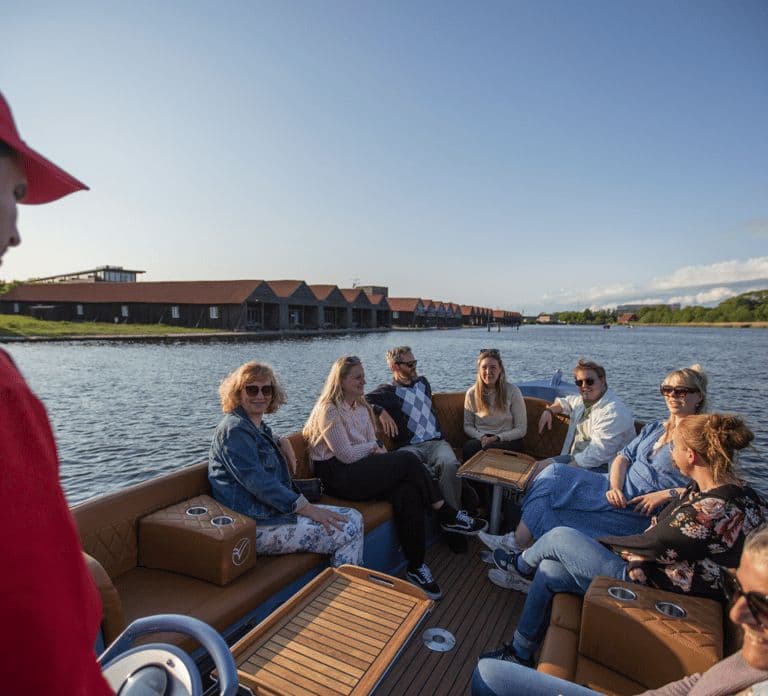Copenhagen: Guided Canal Tour by Electric Boat