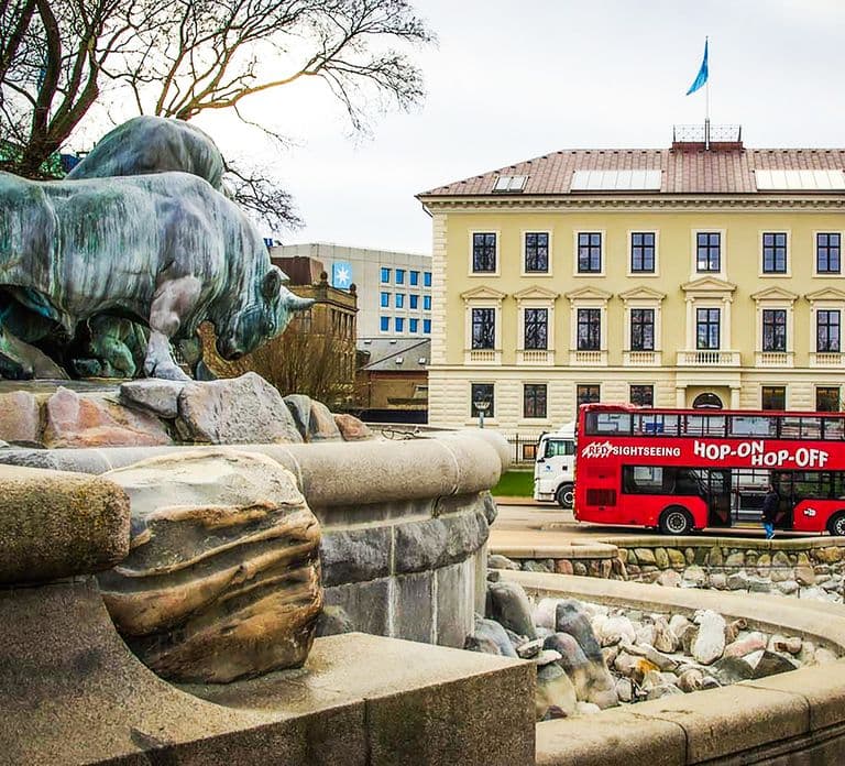 Copenhague: Tour en autobús Hop-On Hop-Off con opción de tour en barco