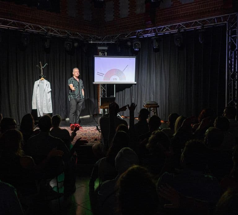 Copenhague: Cómo convertirse en danés en una hora | Un espectáculo de comedia