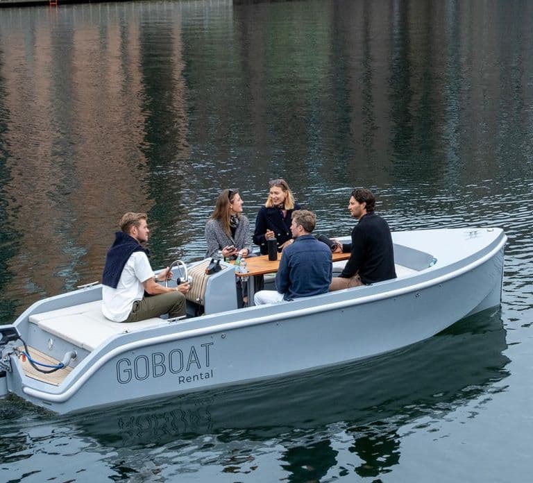 Copenhagen: Private Boat Tour with Captain (Lite)