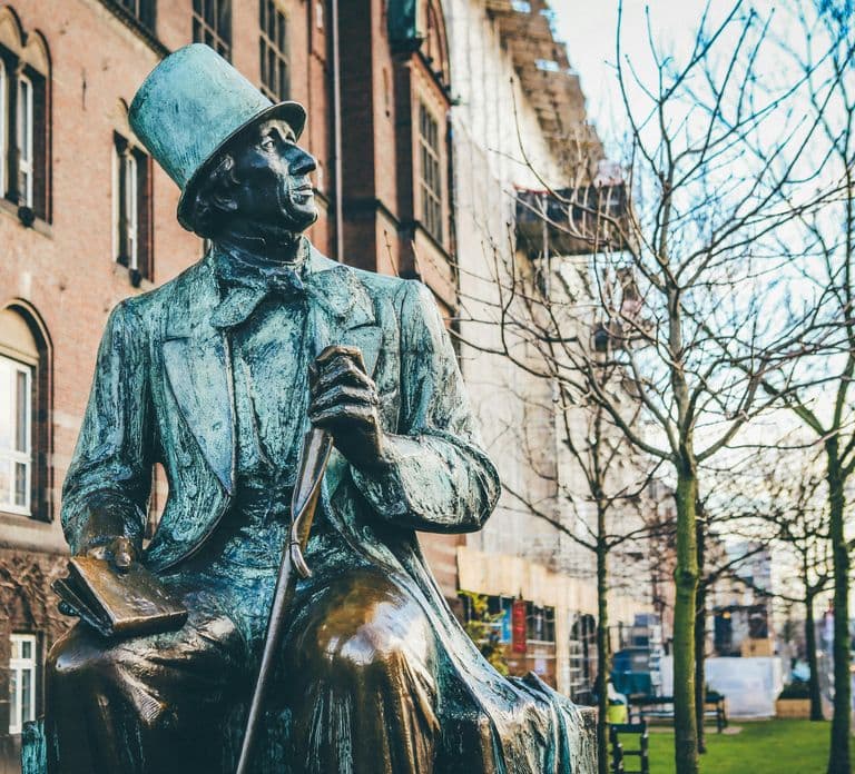 Copenhagen: Private Guided Walking Tour with Hotel Pickup