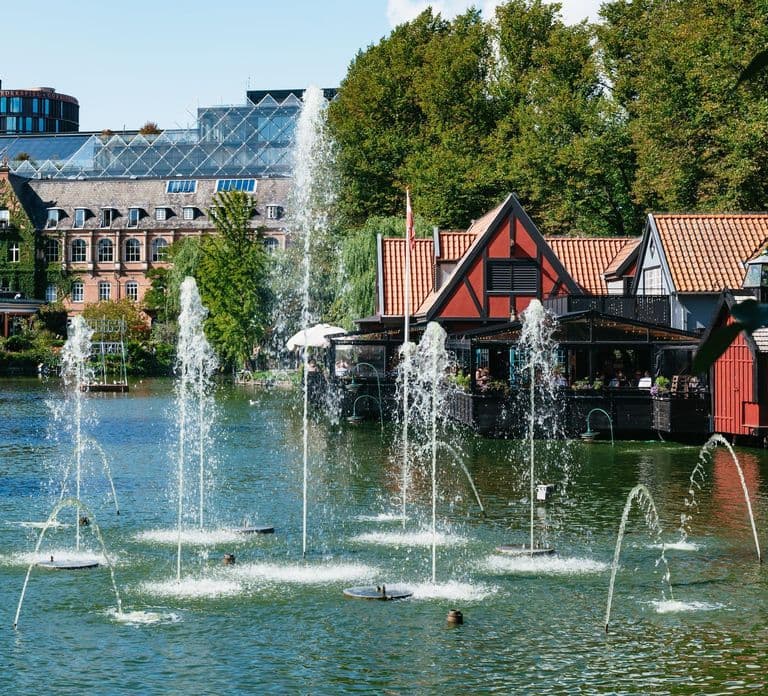 Copenhague: Tivoli Gardens Pase ilimitado de atracciones