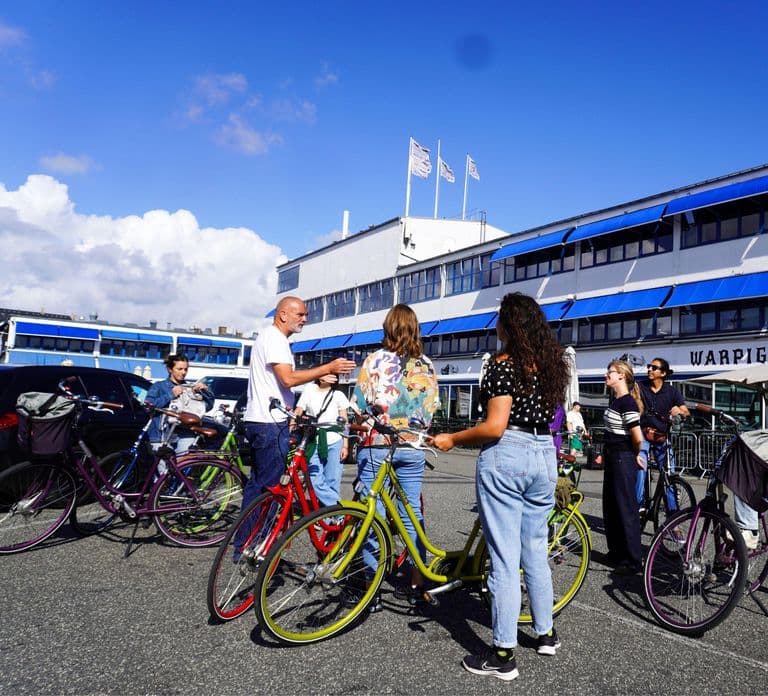 Copenhagen: Vegan/Vegetarian Food Bike Tour with Tastings