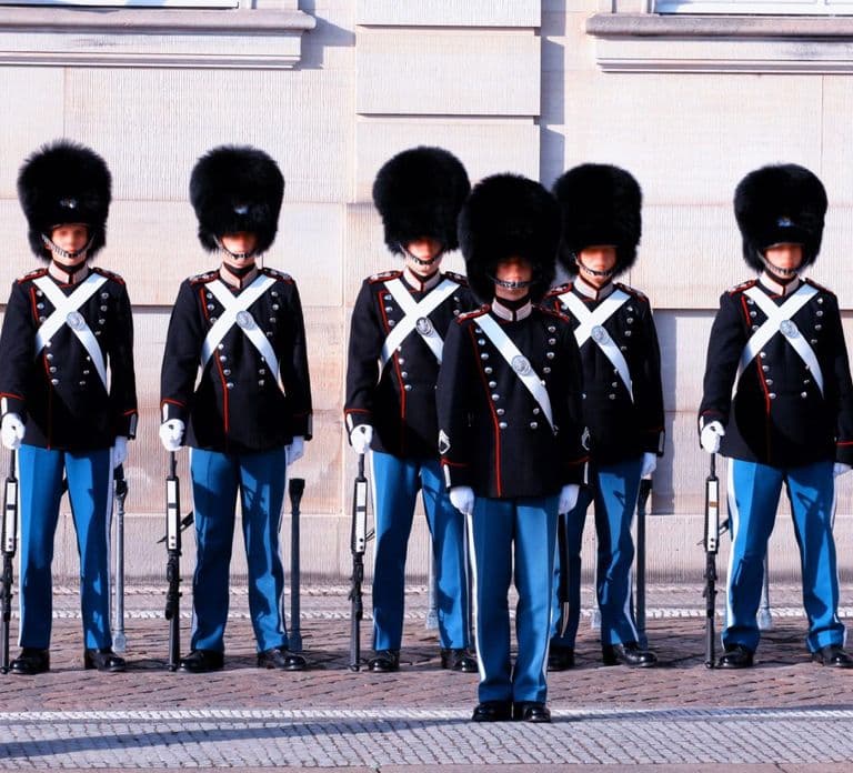 Tour Privado Fast-Track ao Museu do Palácio de Amalienborg em Copenhague