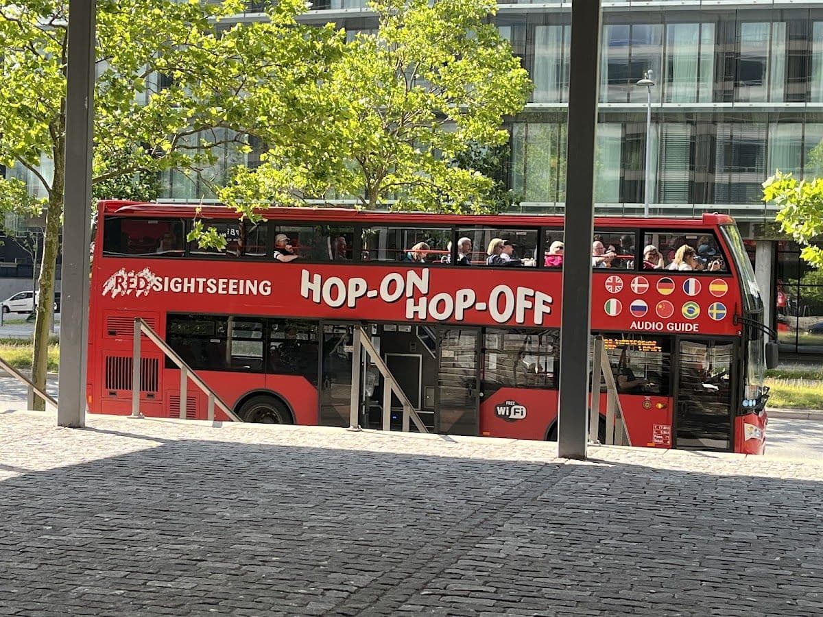 Red Sightseeing Copenhagen: Hop-on Hop-Off Bus and Boat Tour