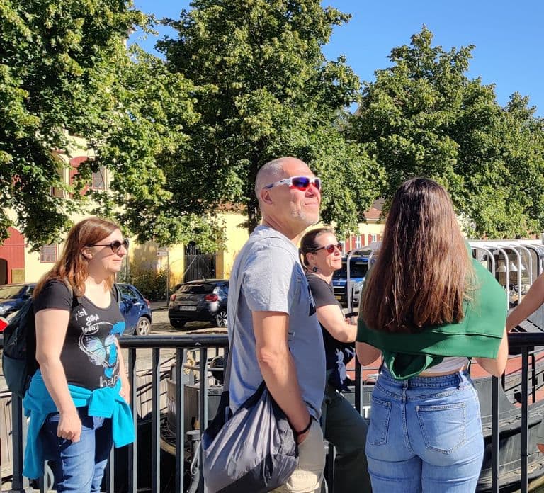 Visite guidée en petit groupe avec café, gâteau et culture