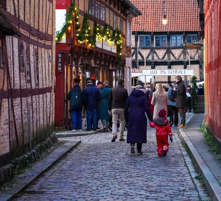 Unieke kerstmarkt in de oude binnenstad van Aarhus