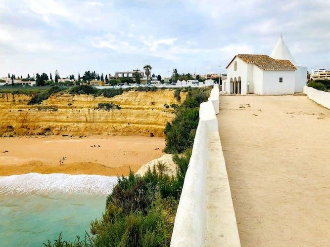 Algarvian Beaches and Cliffs Bike Tour