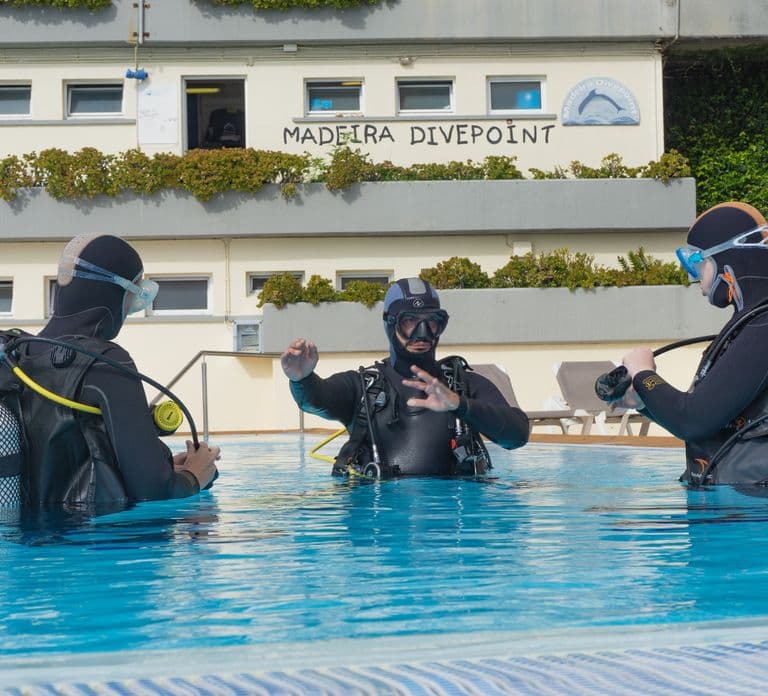 Funchal: Scuba Diving Experience for Beginners