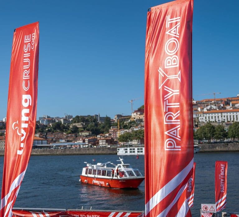 Porto: Festa in barca sul fiume Douro con opzione tramonto e 6 ponti