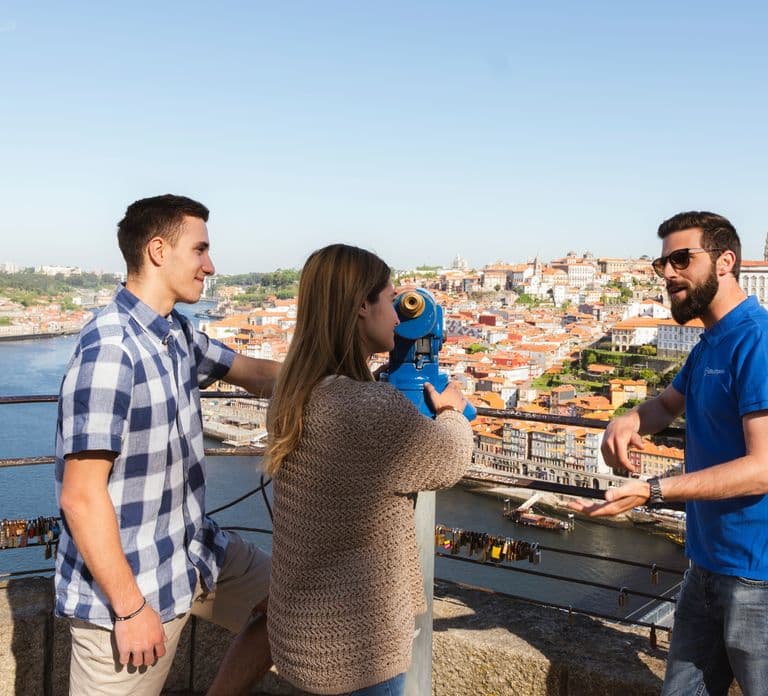 Porto: Riverside Panoramic E-Bike Tour