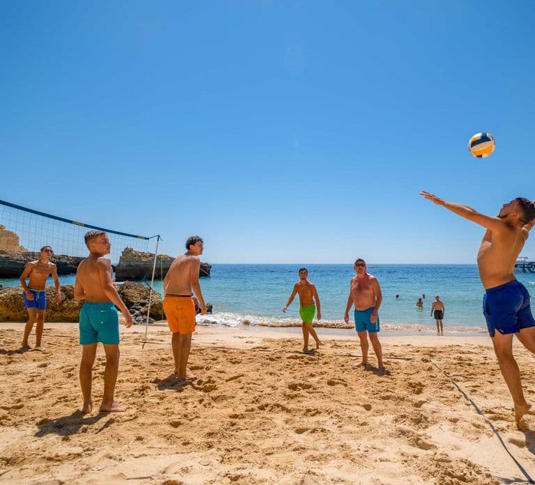 Vilamoura: Guided Sightseeing Cruise with Beach BBQ & Drinks