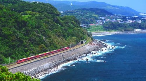 Jednodniowa wycieczka na Mt. Omuro + pociąg widokowy + wybrzeże Jogasaki w Izu, Japonia [Mała grupa do 9 osób/Góra Matcha] Wycieczki jednodniowe