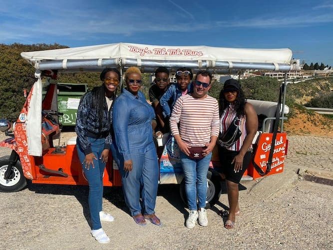 2-Hour Guided Tour by Tuk Tuk to Experience Albufeira Like a Local