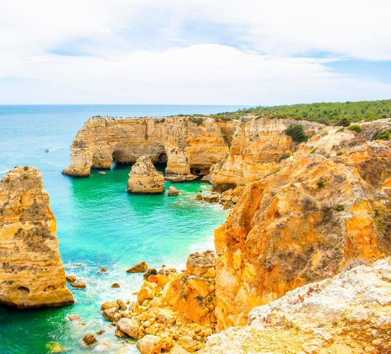 Albufeira: Benagil Caves & Dolphin Watching Speedboot-Tour