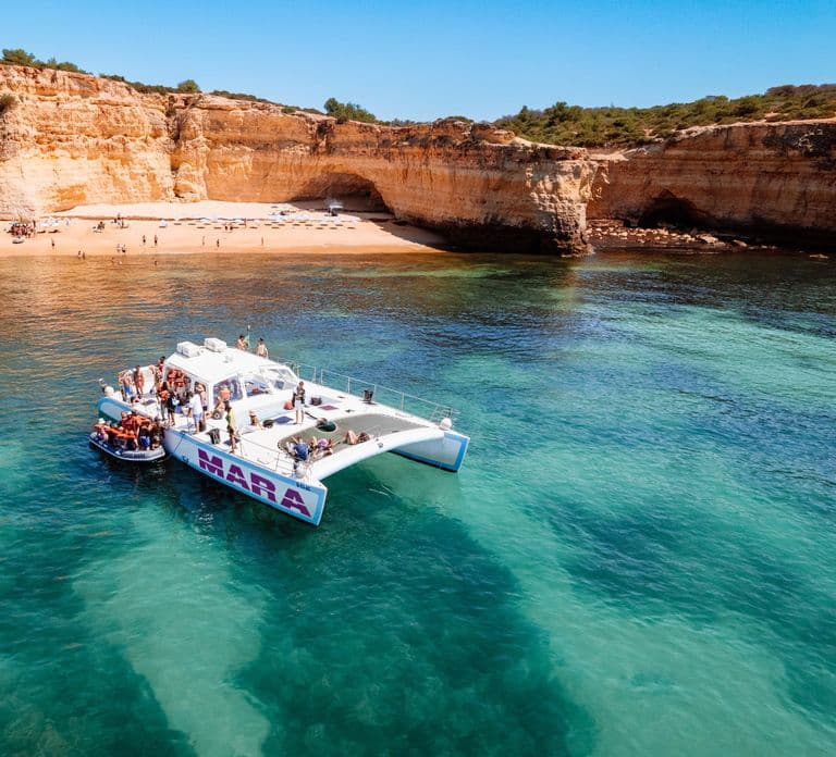 Albufeira: Catamaran Cruise with BBQ & Open Bar on the Beach