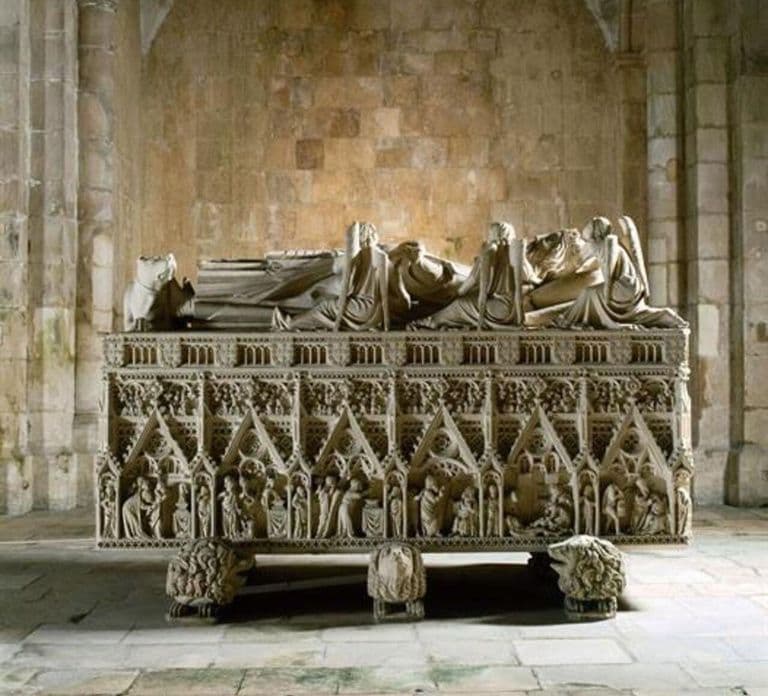 Alcobaça: Entrada para o Mosteiro de Alcobaça, Patrimônio da UNESCO