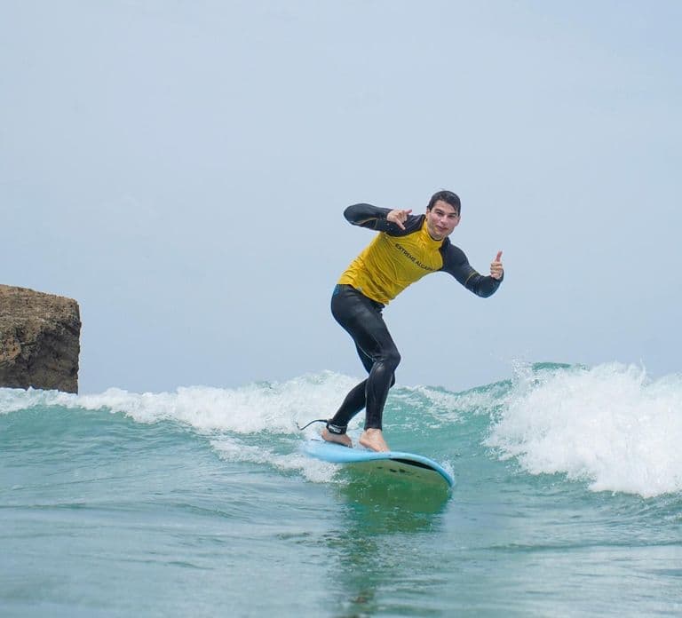 Algarve: 2-Hour Beginner Surf Lesson