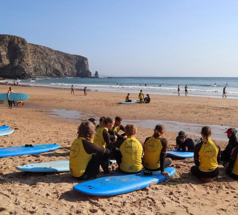 Algarve: 2-Hour Beginner Surf Lesson