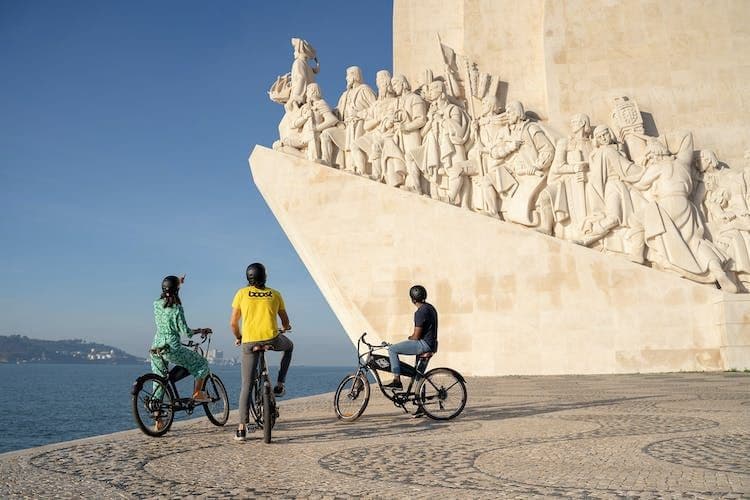 Follow The River E-Bike Tour in Lisbon