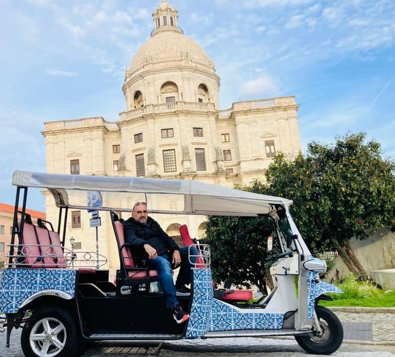 Lisbon Tour With Tuktuk