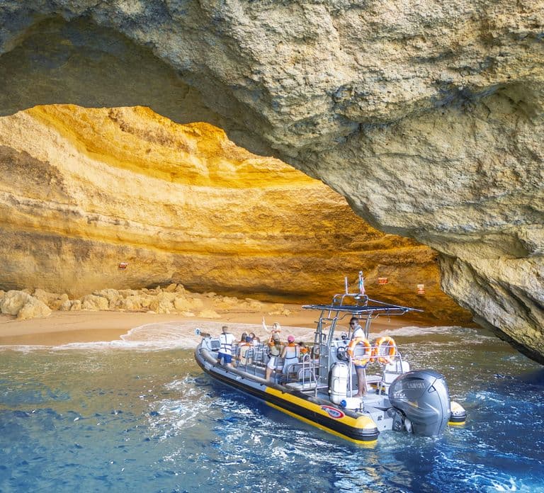 Portimão: Benagil Caves Speed Boat Tour with Sunset Option