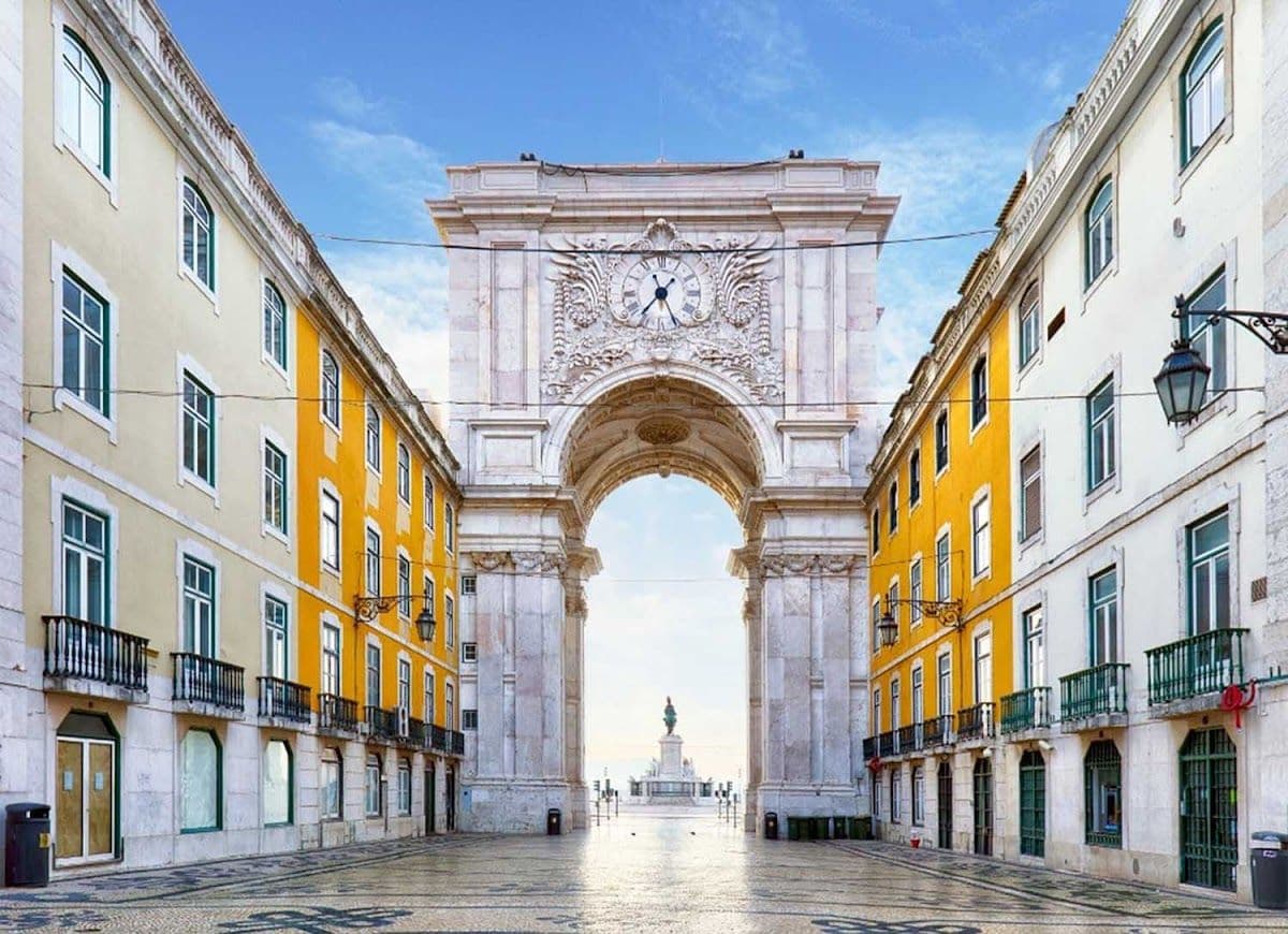 Rua Augusta Arch Viewpoint