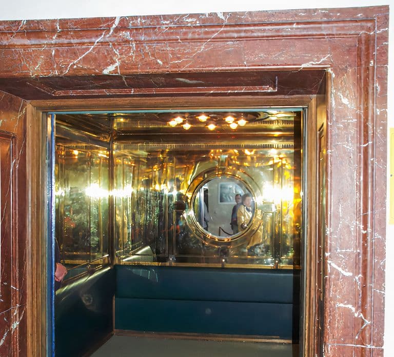 Eagle's Nest and Berchtesgaden Tour from Salzburg