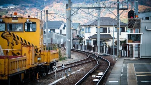 1-Tages-Tour nach Shirahama, Wakayama mit Conan-Themen-Erlebnis, inklusive Zugfahrt zum Bahnhof Kishi und Senjojiki