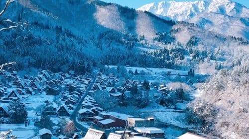 Jednodniowa wycieczka do miasta Takayama i Shirakawa-go w prefekturze Gifu, Japonia (w tym lunch z wołowiną Hida)